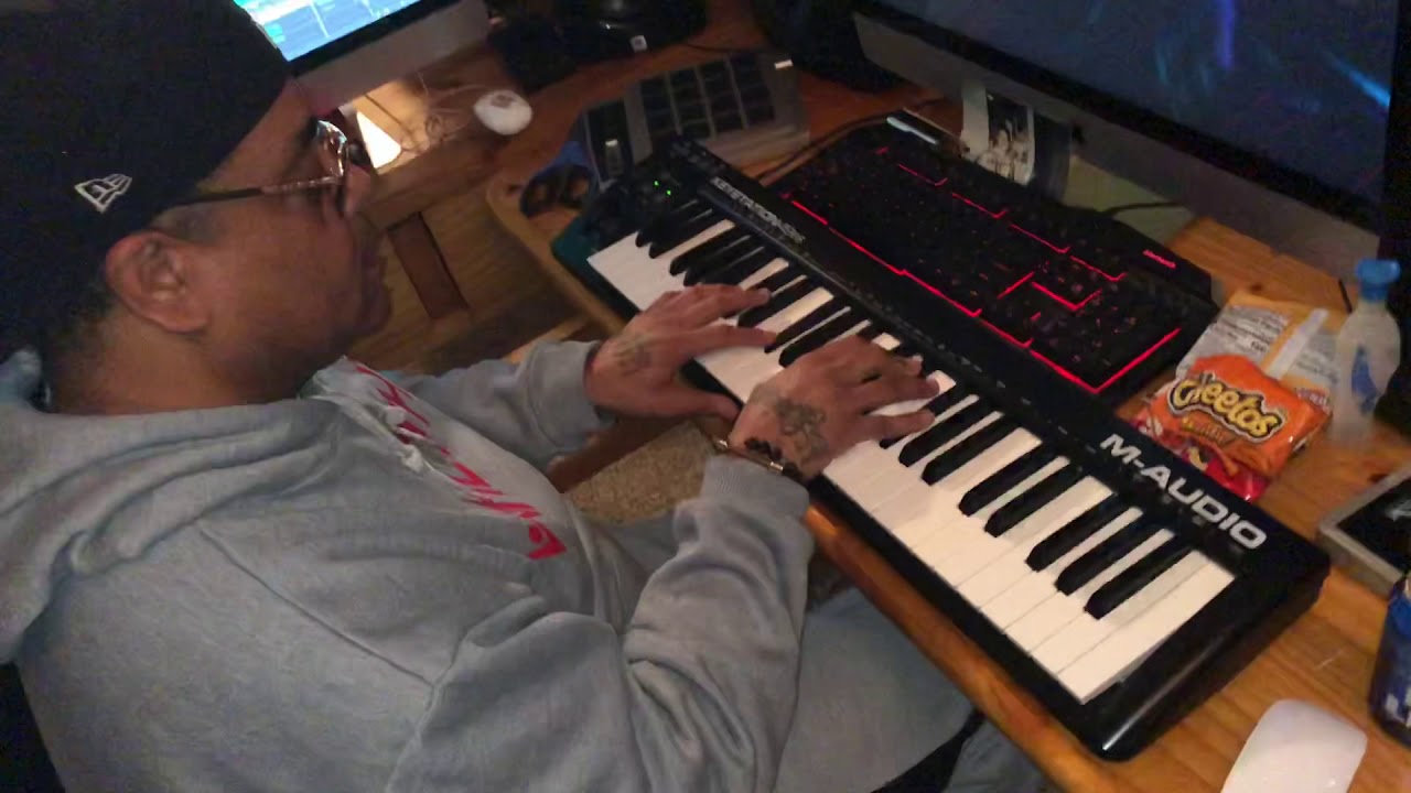 Suga Free In The Lab With Blaq Thoven & L-Finguz Cooking Up For His Upcoming Album