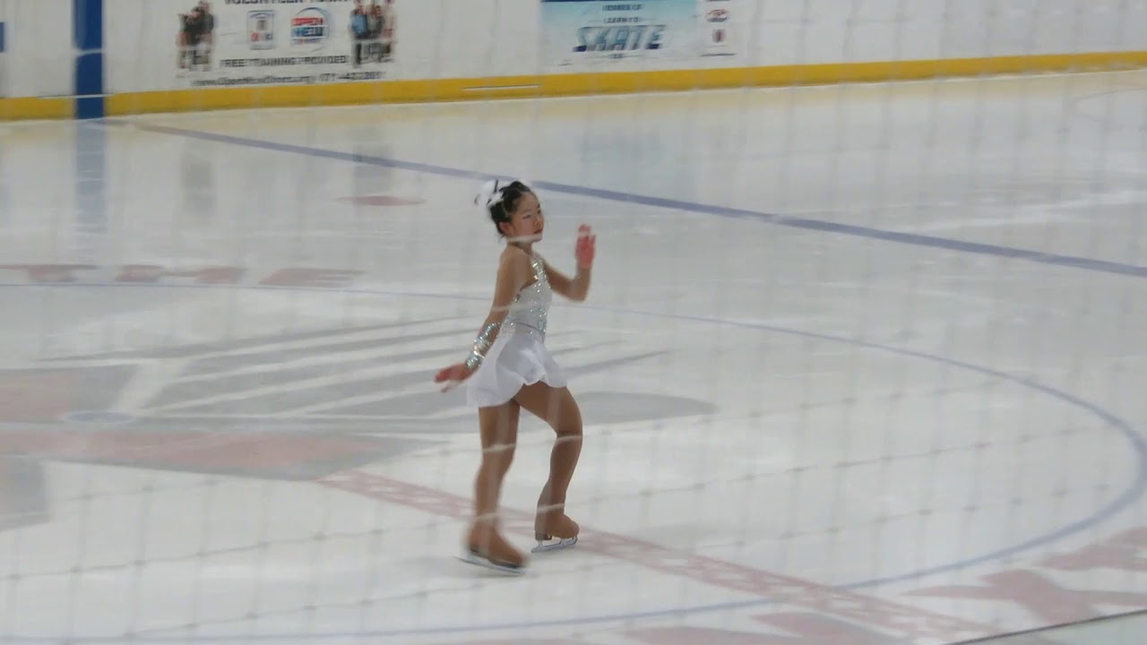 Ally Intermediate Long skating to the Harry Potter Hedwig Theme