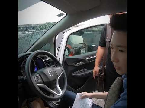 วีดีโอ: วิธีการเช่า Zipcar: 12 ขั้นตอน (พร้อมรูปภาพ)