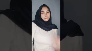 Barbar Tipis Tipis Ella Rochmi Thalia