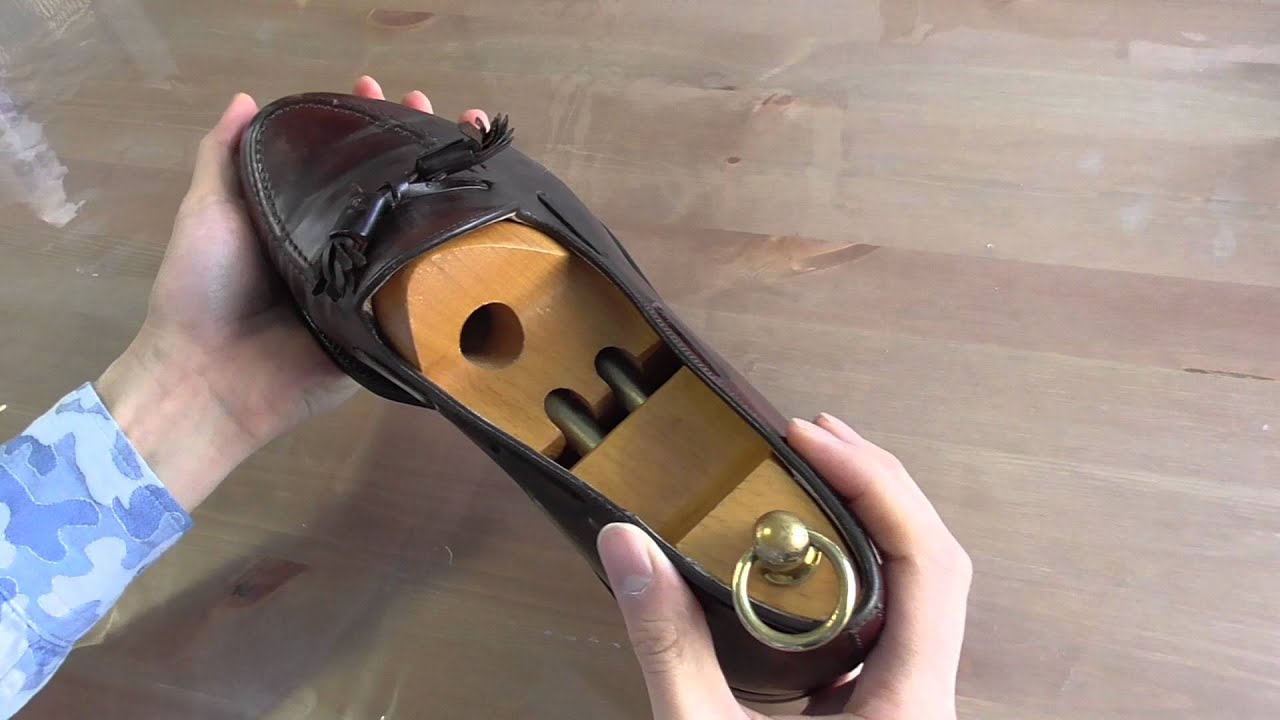 コードヴァン靴のお手入れ ブラッシング Youtube