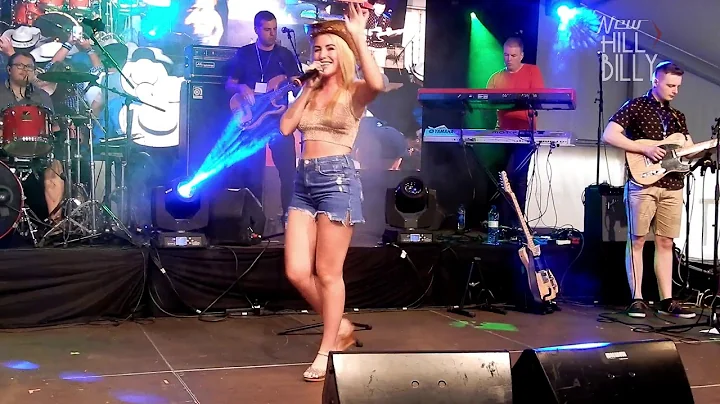 Cliona Hagan - Down At The Twist And Shout - Live!