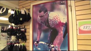 Celebrity Armstrong Fan: "It Looks Very Bad" Profile