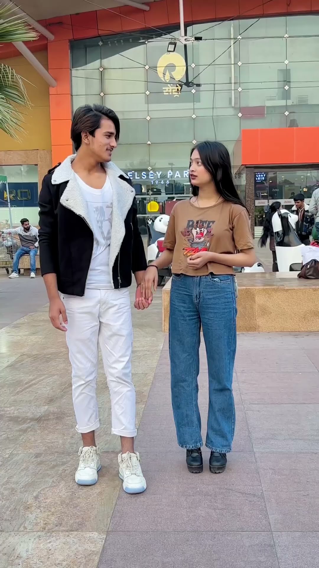 Tag Your Love ❤️ #shortsvideo #youtubeshorts #love #sameerabbasi #shorts #reels