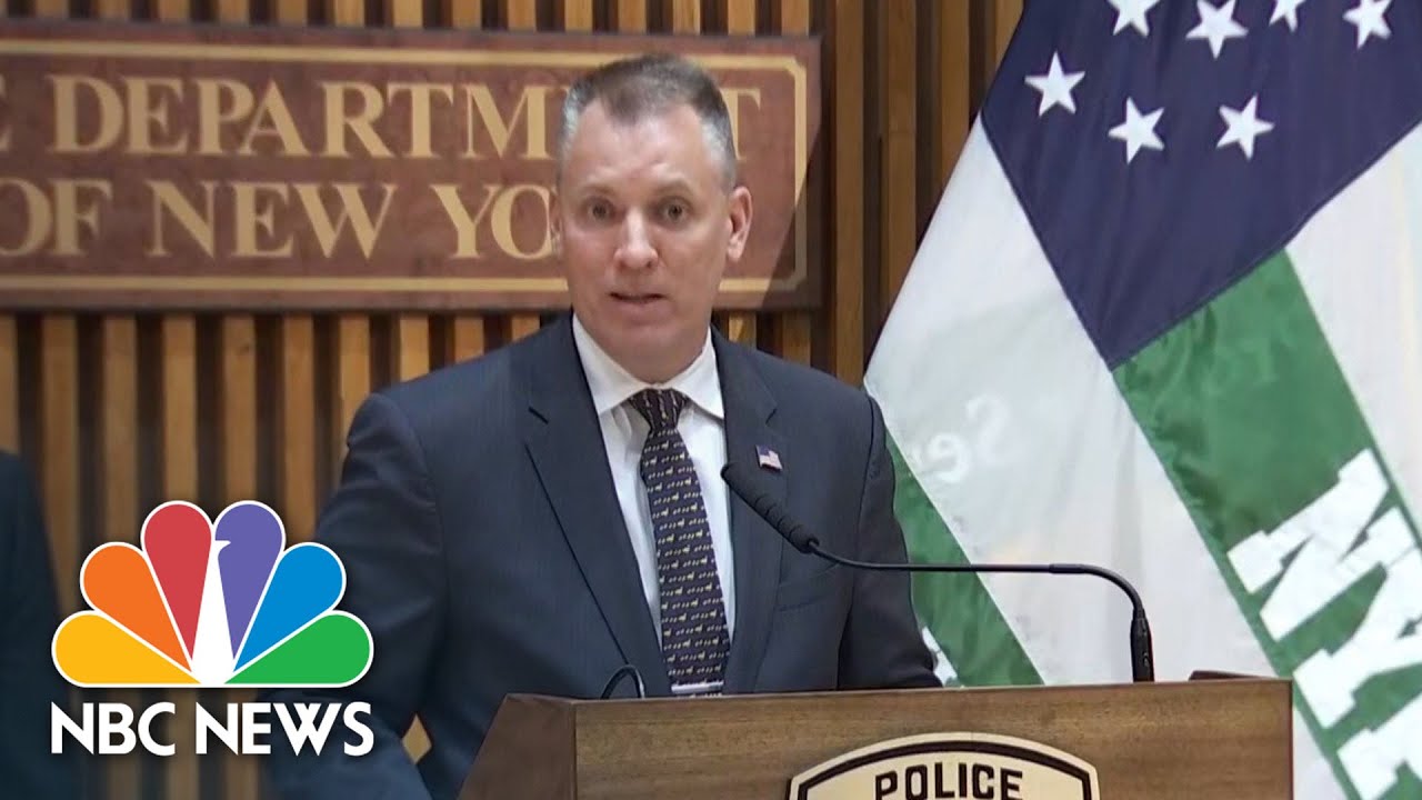 NYC Police Commissioner Announces Arrest In Times Square Shooting