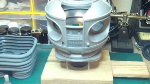 MOEBIUS ROBOT B9 BUILD PART 3