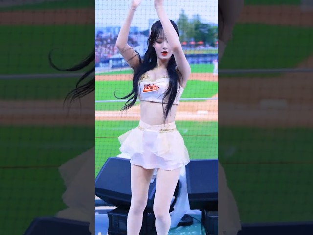 ssg랜더스 정설아치어리더 최지훈선수 응원 직캠 #shorts #정설아 #치어리더 #응원 #공연 #직캠 #영상 #ssg랜더스