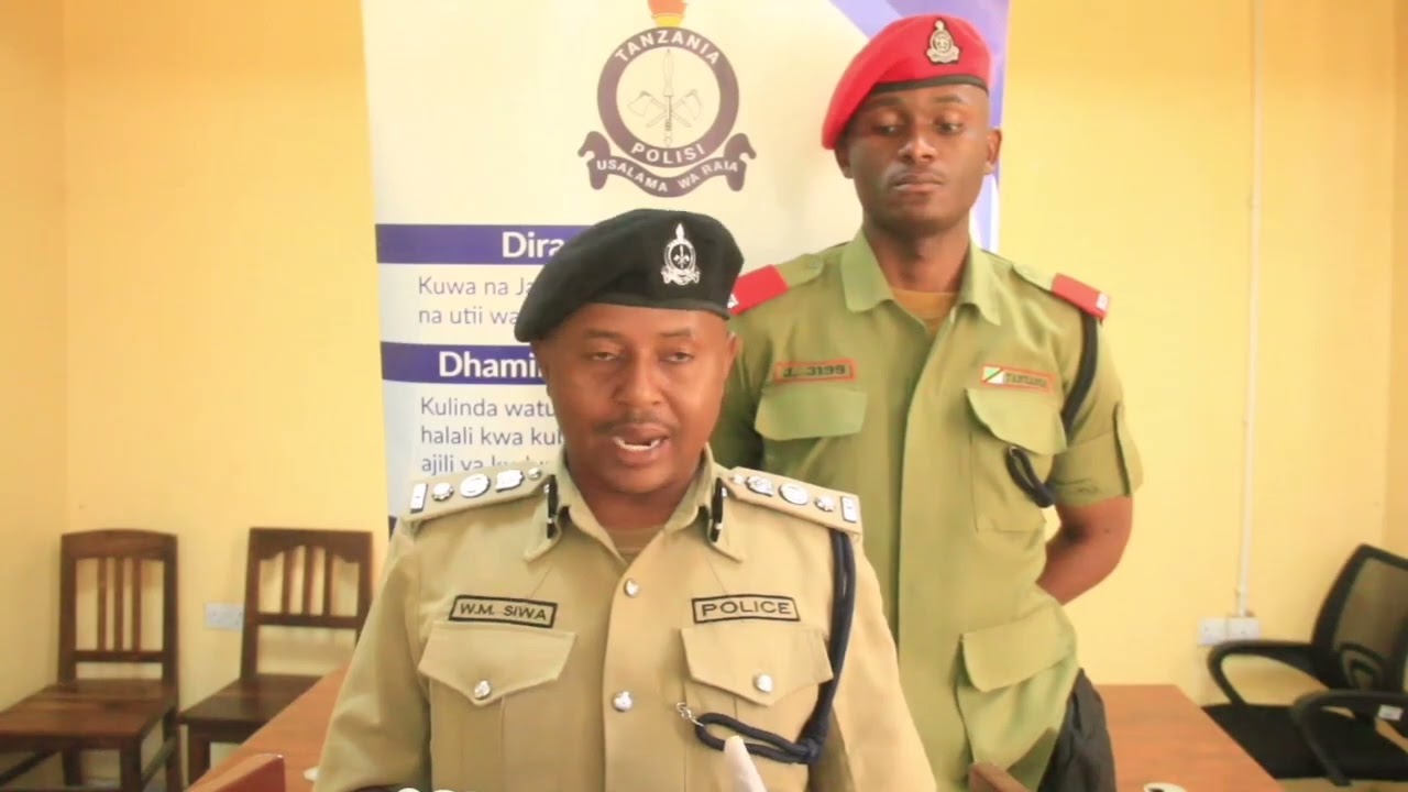 MBEYA :Akamatwa na vipeperushi 200 vya matangazo ya Freemason