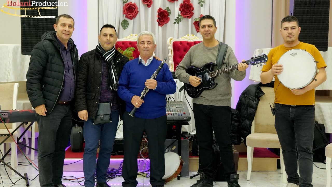 Petrit Huse me muzikantet ne Konispol, pjesa e dyte