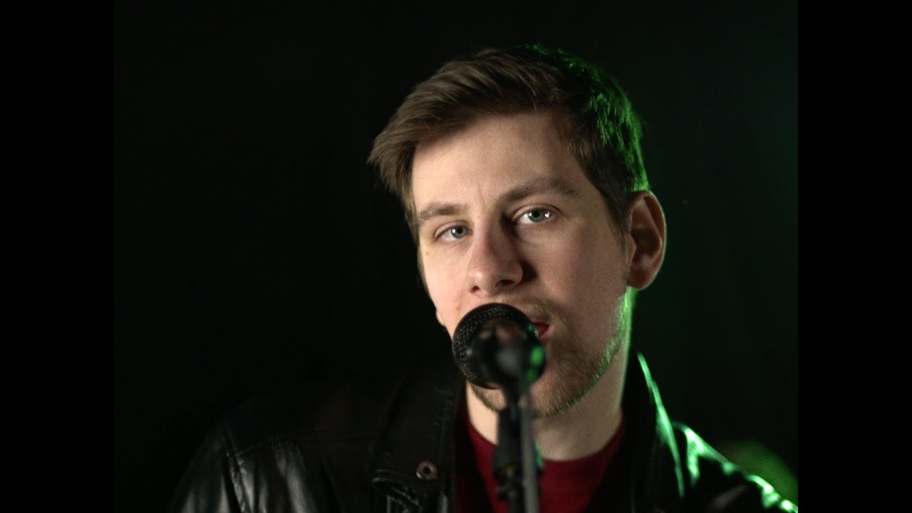 Sleduj Ron Briskin - Forgetting It All (Official Music Video) na YouTube