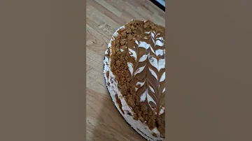 حلا اللواتس من تحت دياتي مابيحلا الحلو الا بليل 