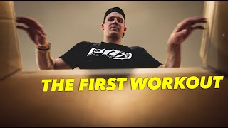 UNBOXING your GYM / The FIRST workout!