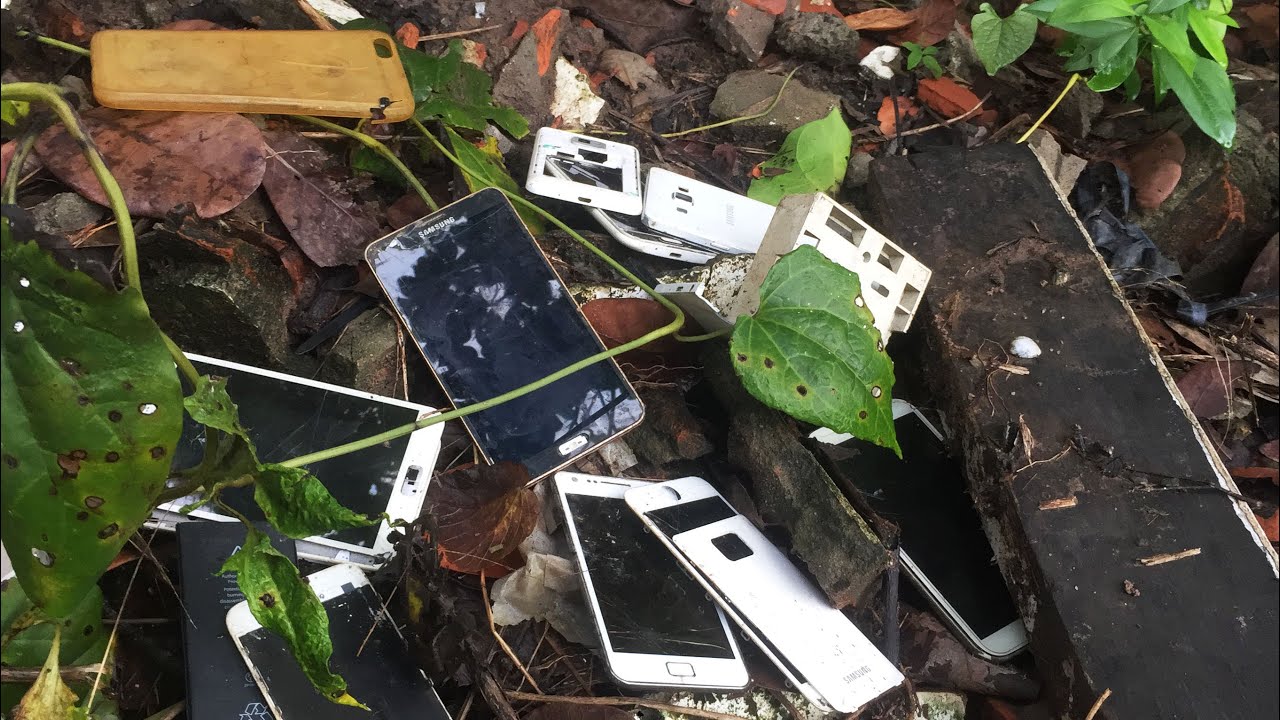 Destroyed Phone Restoration  Samsung galaxy Note 2 Old broken  Rebuild Broken Smartphone