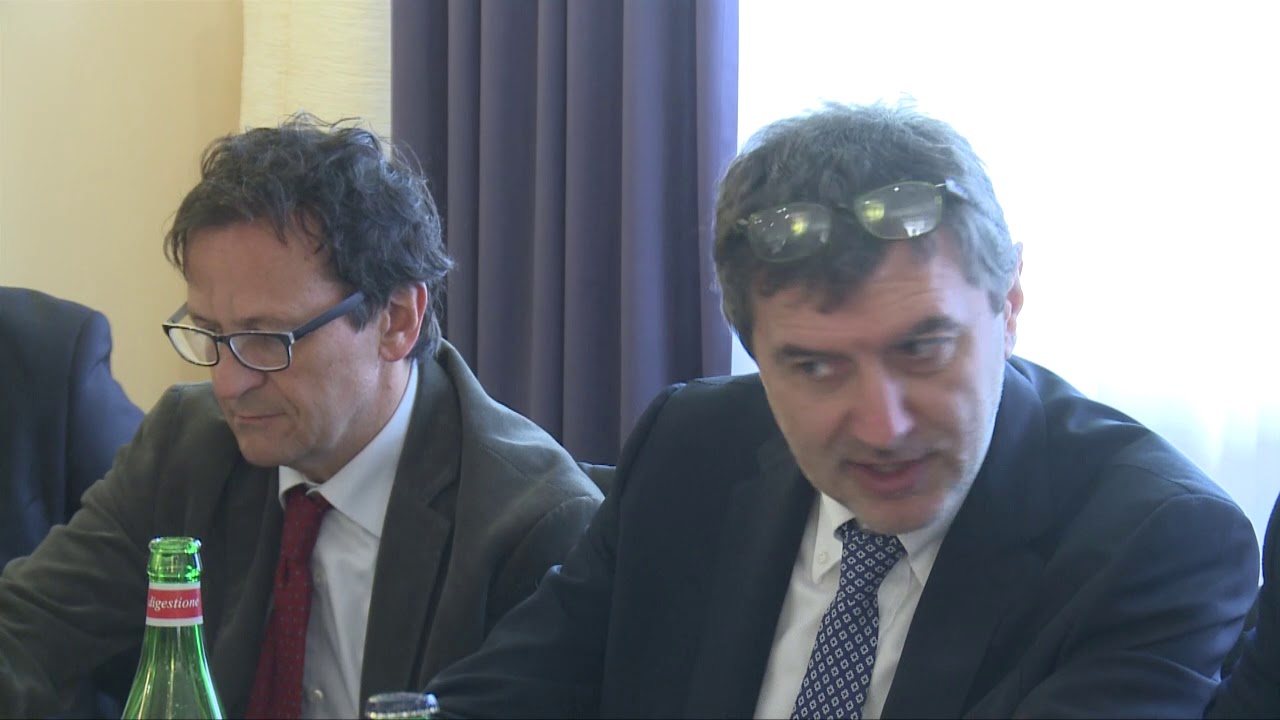 Erosione costiera, Marsilio a Casalbordino - YouTube Regione Abruzzo
