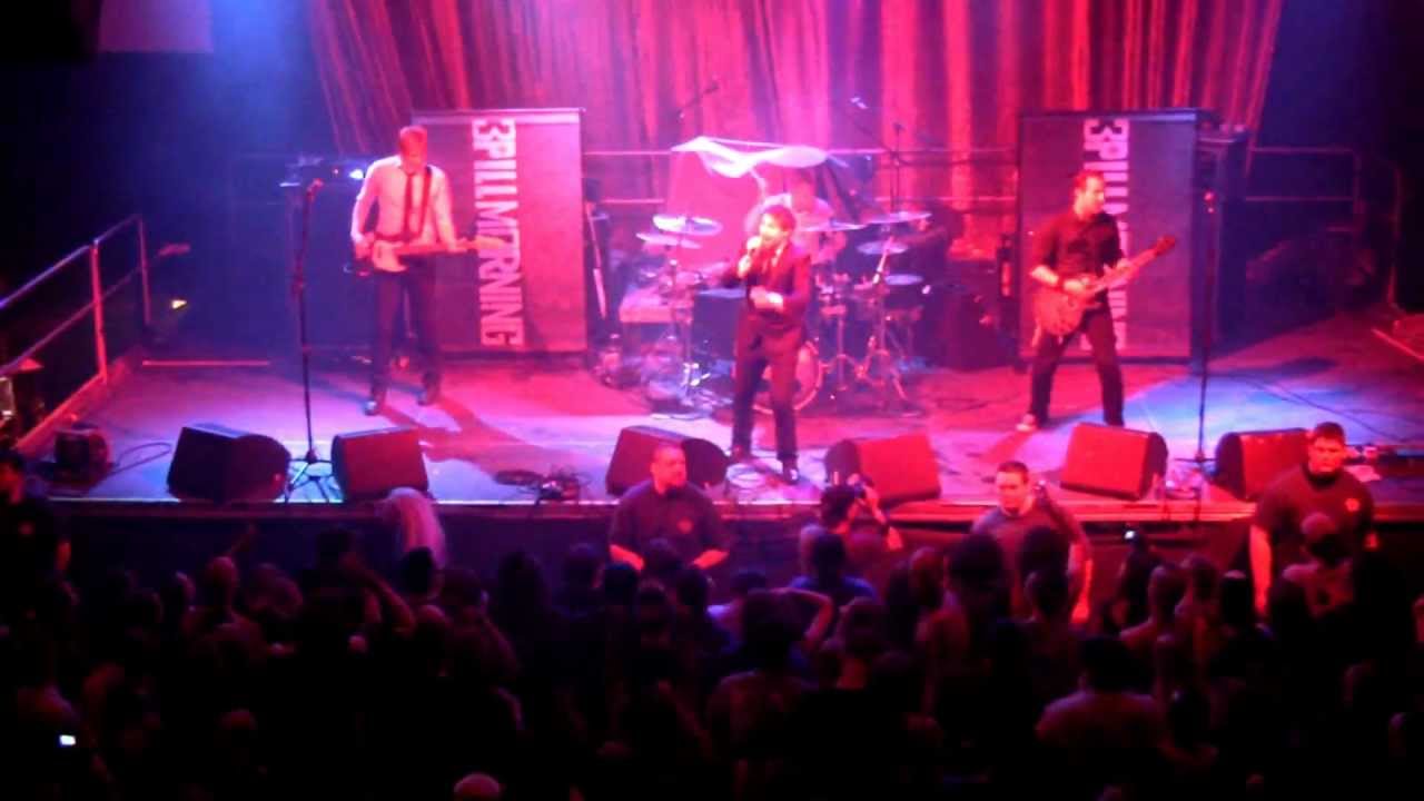 3Pill Morning - 'Rain'