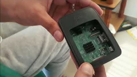 Unboxing & setting up Raspberry Pi 3