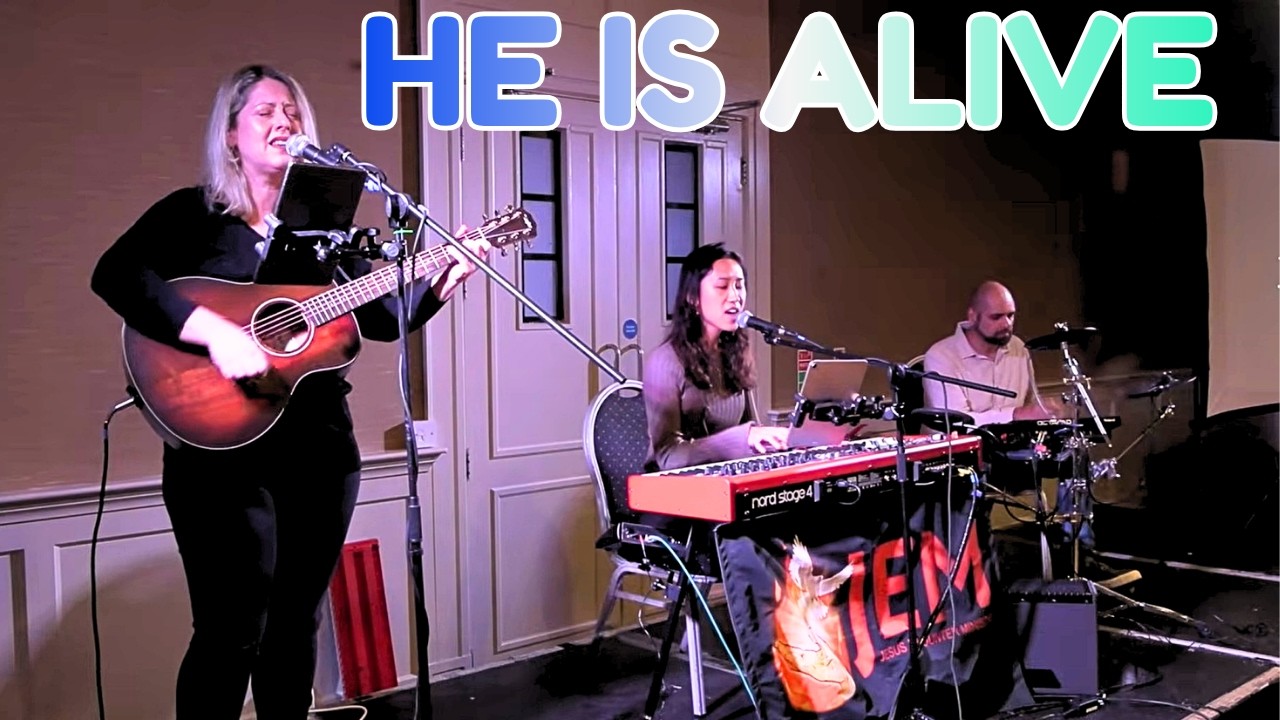 Spirit filled praise and worship. Sat Ireland Miracle Revival