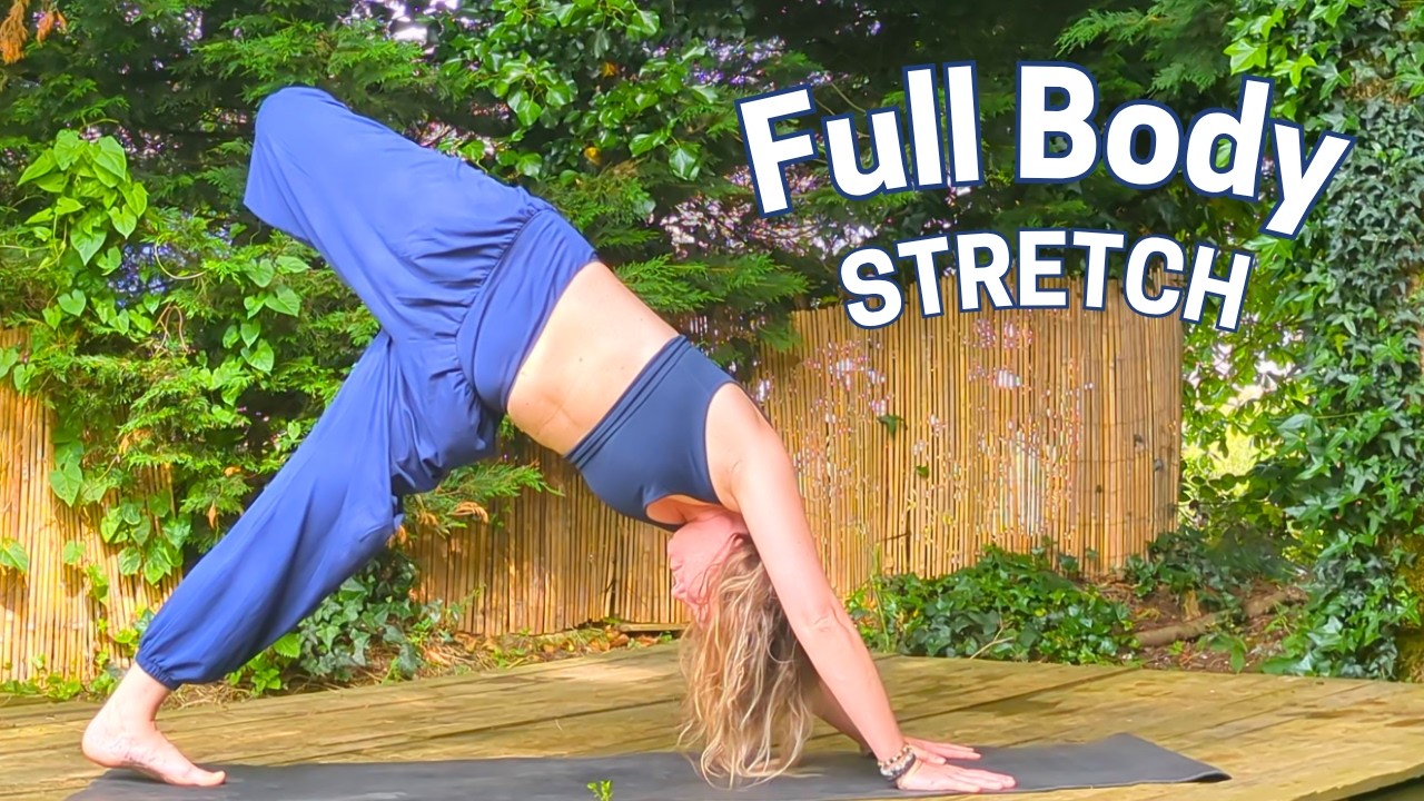 Daily gentle yoga routine - everyday beginner friendly full body ...