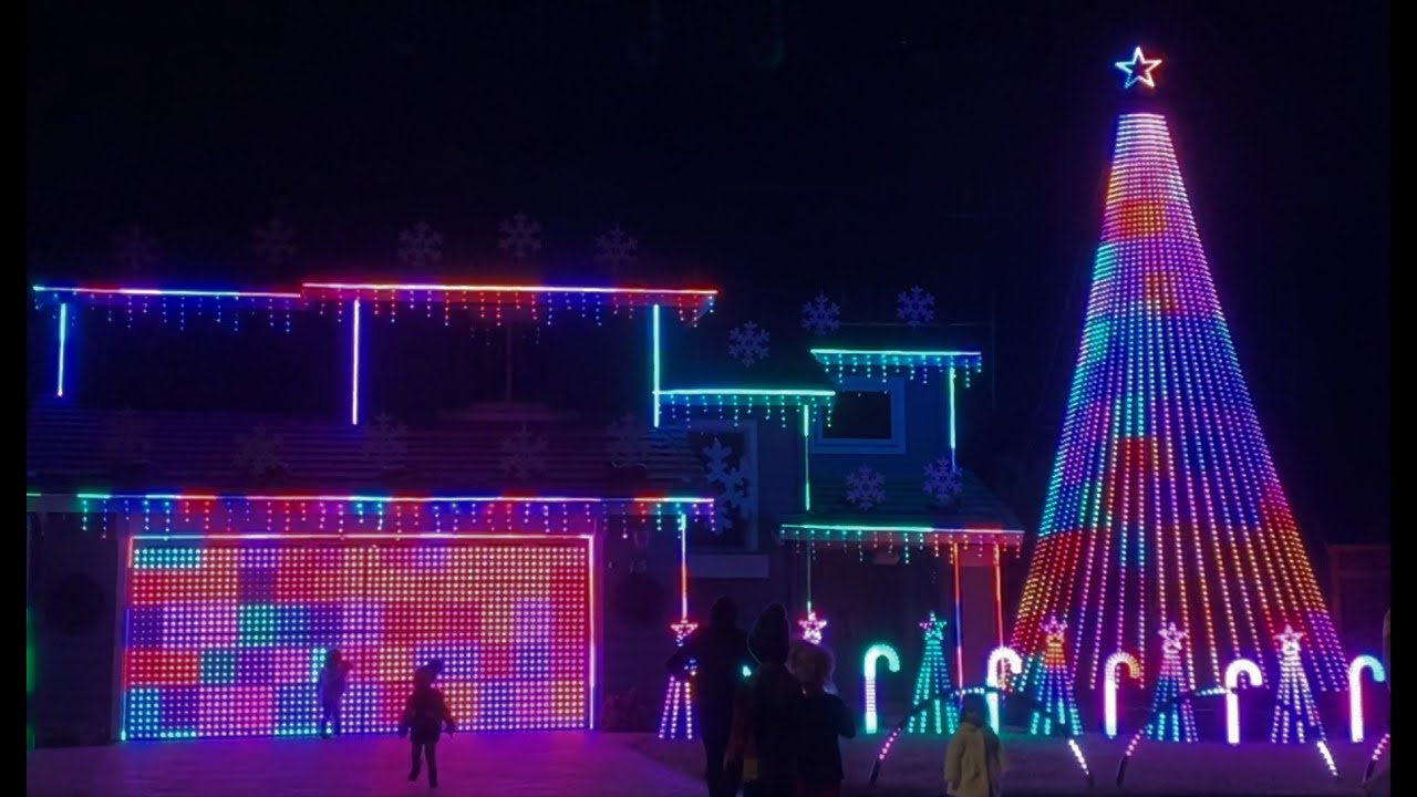 Holiday Mash Up - Holiday Light Show