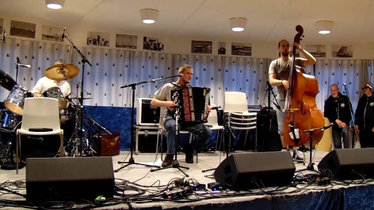 Avalon Daniel Nielsen Accordion jazz YouTube