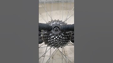 Freeing the rear wheel - Cassette removal ASMR