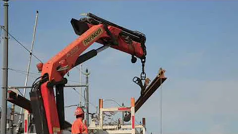 careers at BNSF,,, jermel brown track laborers.