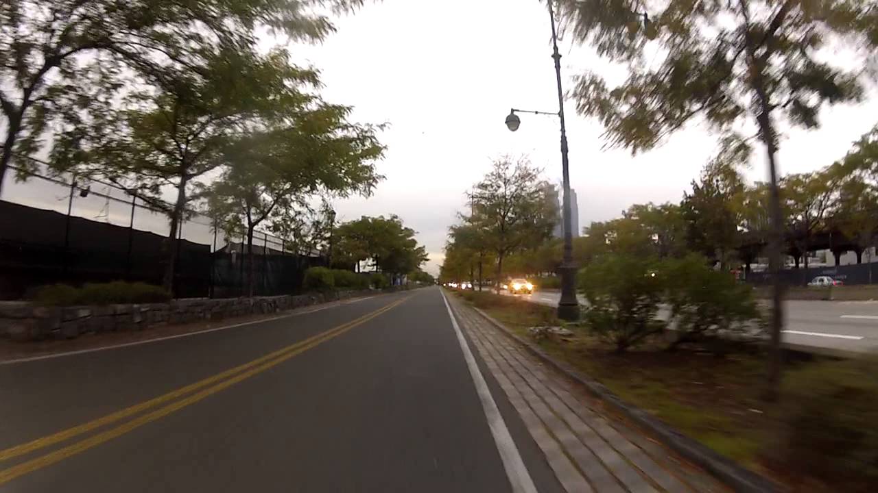 Monday morning #commute - Overcast light rain and an early ride - front ...