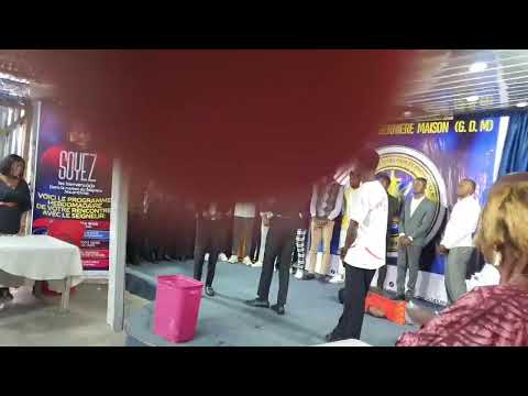 LA GRANDE CÉRÉMONIE DE LA COLLATION ACADÉMIQUE DES ÉTUDIANTS DU M M S MINISTRIES