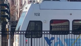 VTA Green Line (Old Ironsides) arriving at Diridon