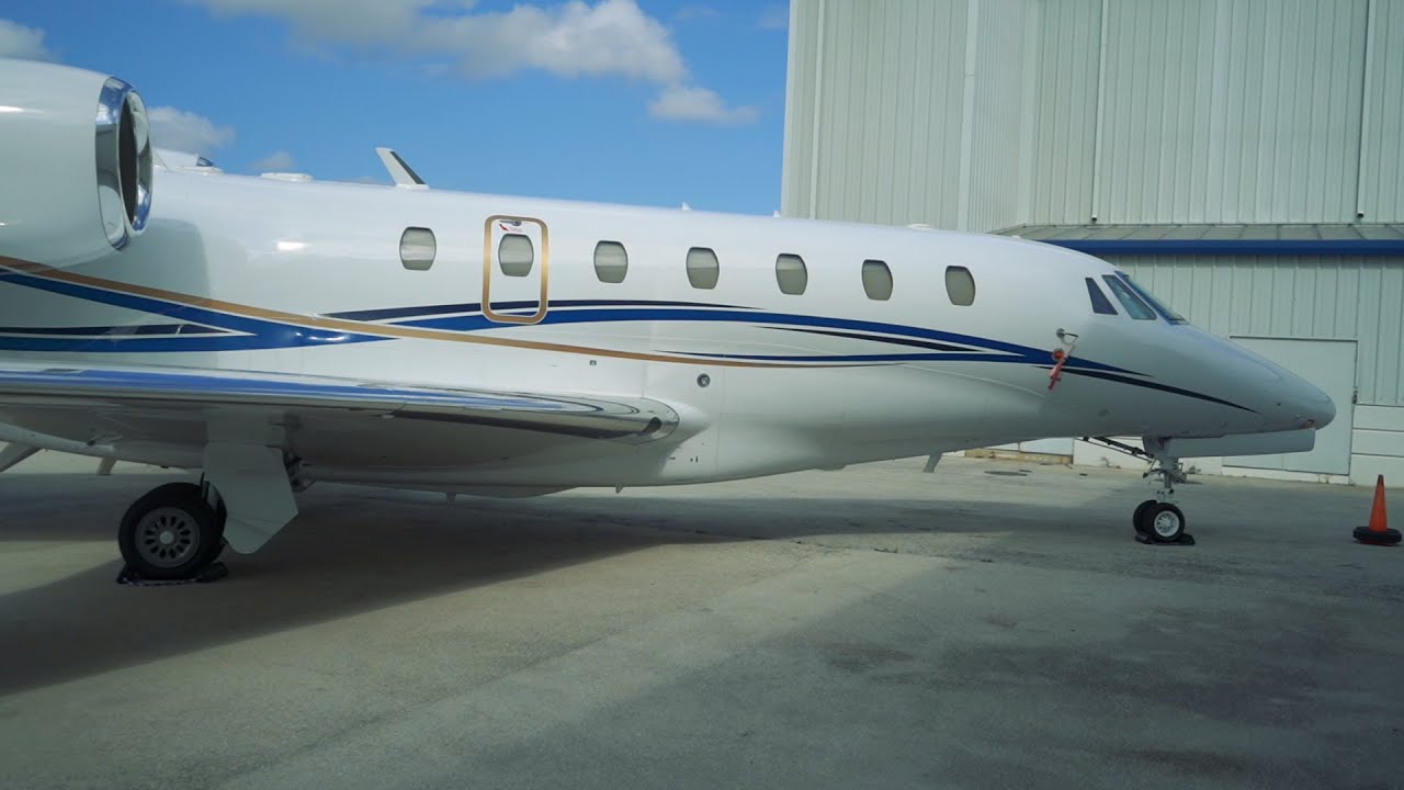 Tour the Fastest Private Jet! - Tech Tuesday - YouTube