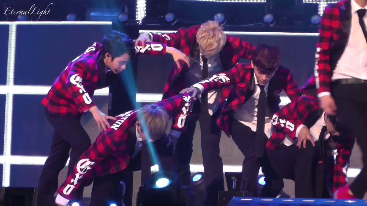 140123 Seoul Music Awards EXO (Baekhyun)