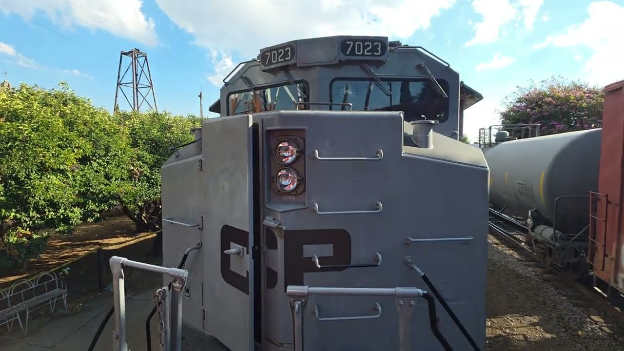 CabTour's Locomotives: CP 7023 "Air Force Veterans Unit" SD70ACU 