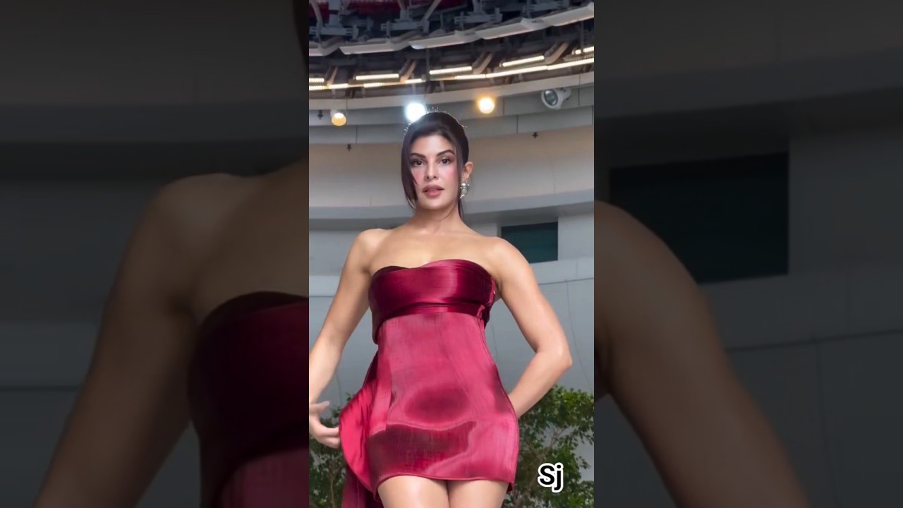 Jacqueline Fernandez BTS Shoot ✨🔥 | Elle India Magazine Behind The Scenes 🎬😍#trending #shorts