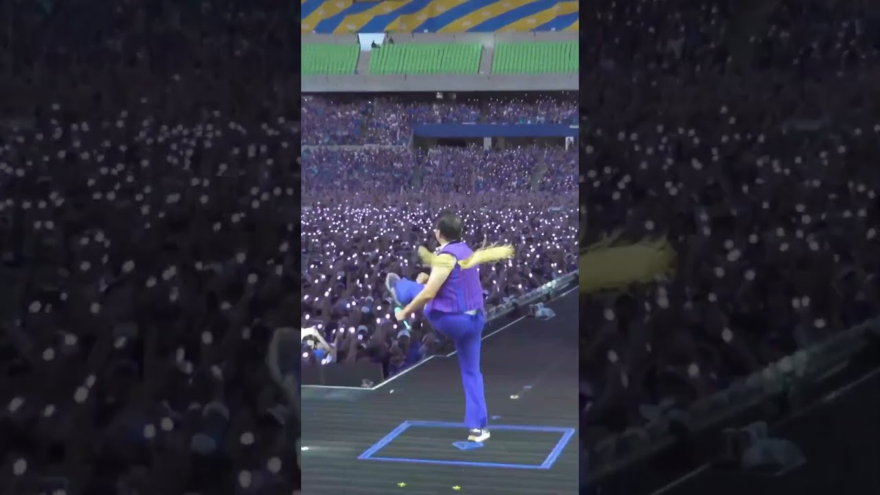 PSY Knows How To Make An Entrance SPIN