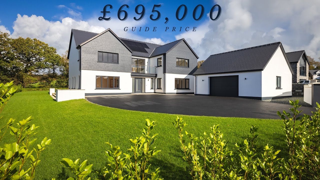 Exclusive five bedroom luxury family home - YouTube