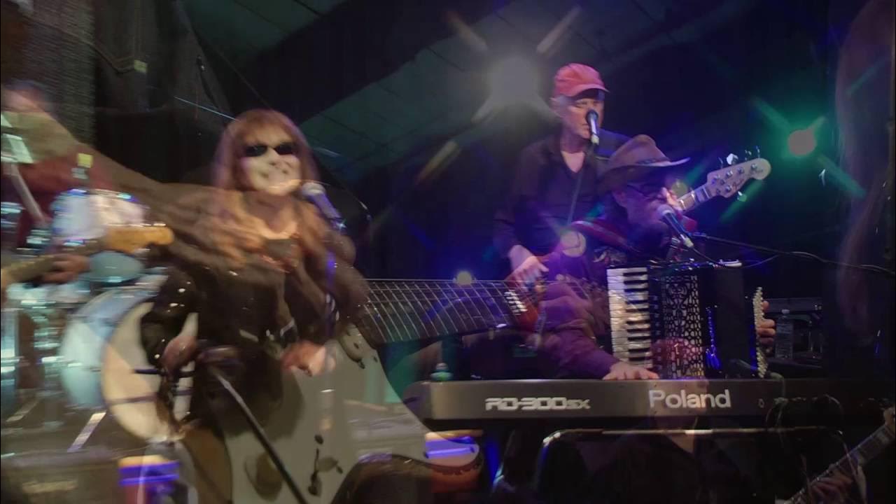 'Atlantic City' - Professor Louie and The Crowmatix - From The Extended Play Sessions 'Atlantic City' - Professor Louie and The Crowmatix - From The Extended Play Sessions