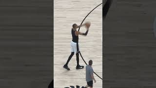 The Alien Wembanyama warming up for Game 5