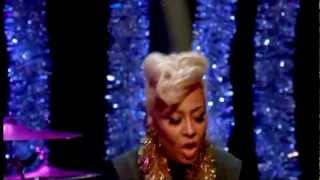 Emeli Sandé - Next to Me (Live Christmas Top of the Pops)