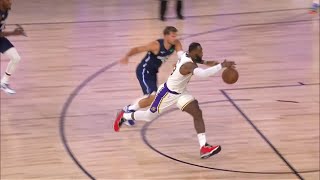 LeBron James schools Luka Doncic with beautiful move | Lakers vs Mavericks - Scrimmage