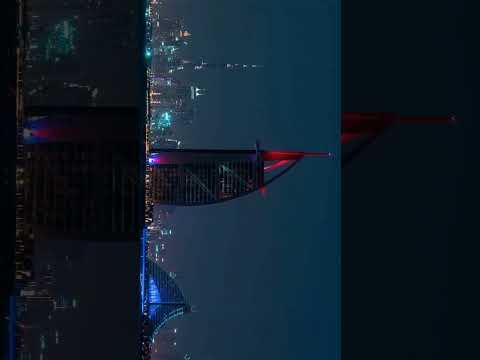 Burj Al Arab night me kaisa dikhta hai #Buraj al arab #Dubai#UAE