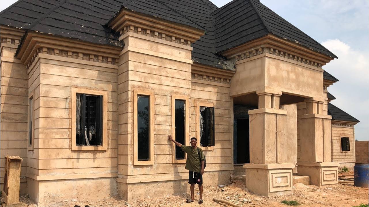 Цена хорошо структурированной прямой инсталляции художественного произведения на колоннах, стенах...