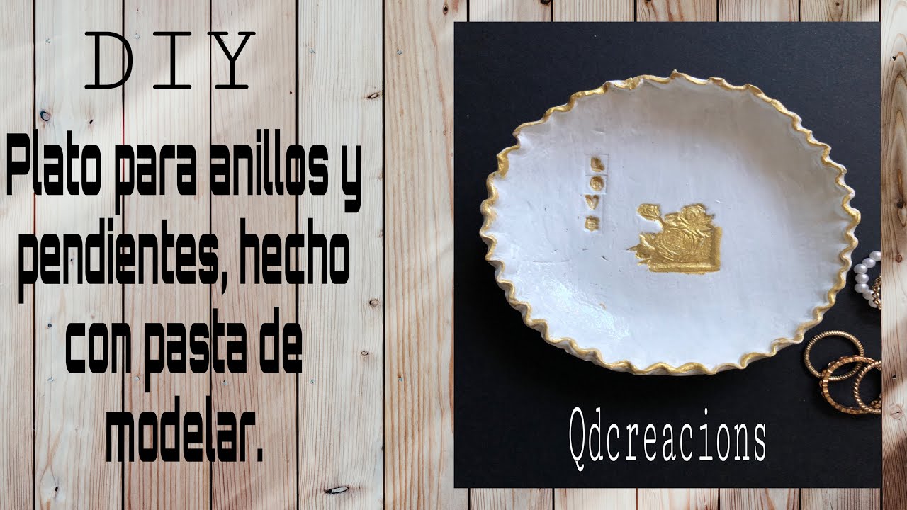 Plato para anillos y pendientes,  hecho con pasta de modelar