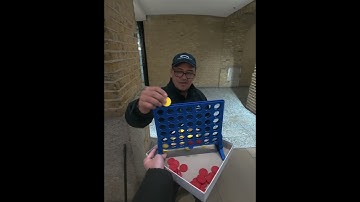 Playing random people at connect 4 #connect4 #game #public