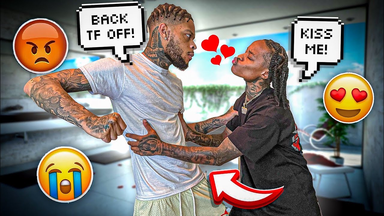 TELLING MY BESTFRIEND I WANNA SMASH TO SEE HIS REACTION