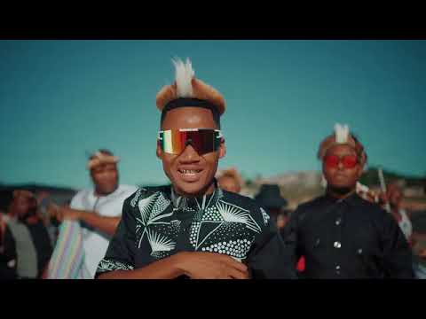 Dj Tira feat. Amatycooler, Big Nuz & Focus Magazi - Singenzenjani Music video