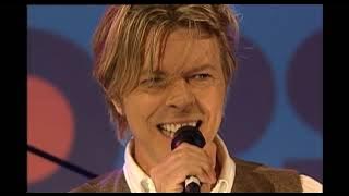Download lagu David Bowie - Everyone Says 'Hi' (Live on Top Of The Pops, 2002)