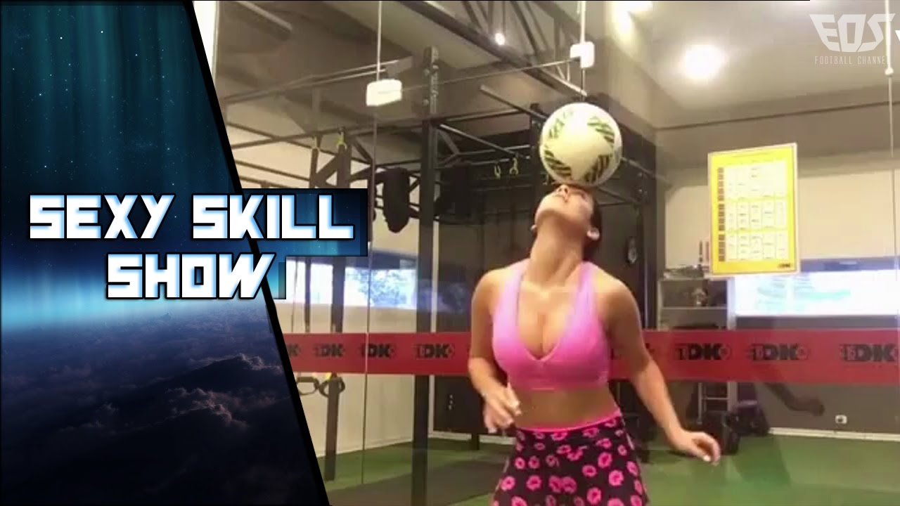 Female Freestyle Football Skills 2016/2017 | Part #1