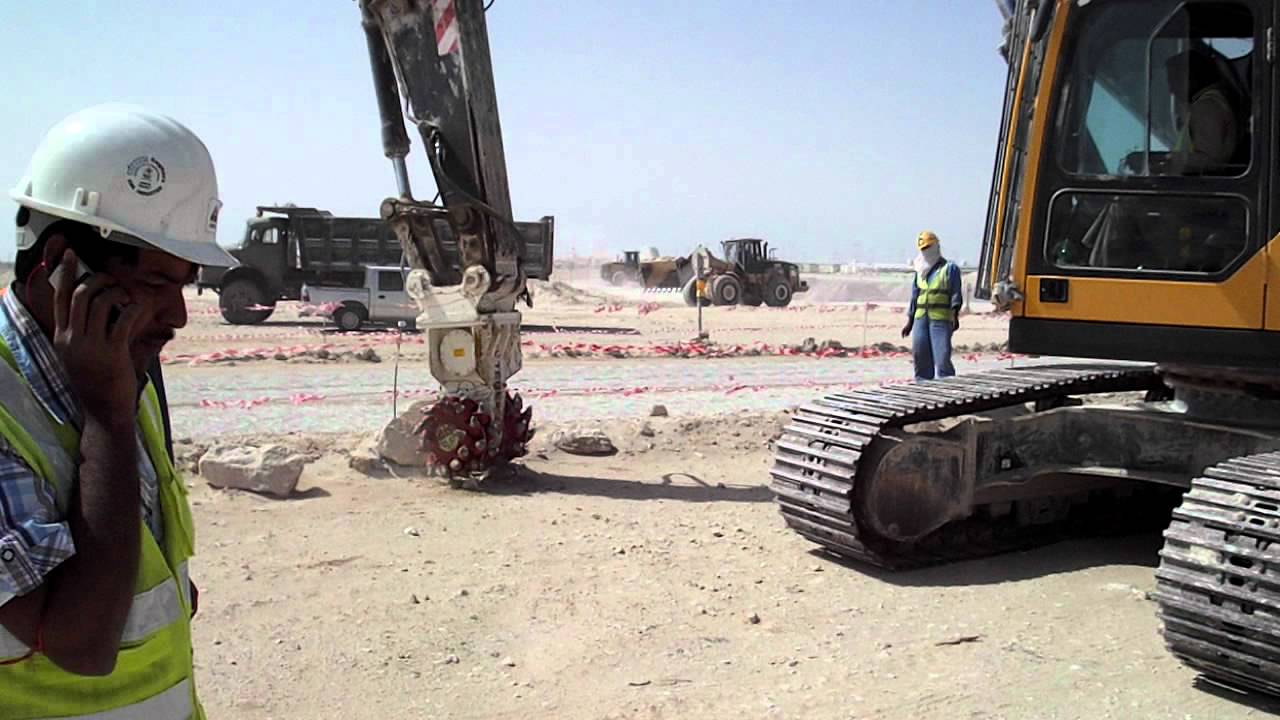 TEREX Drum Cutter - teaching client how to operate with TCU