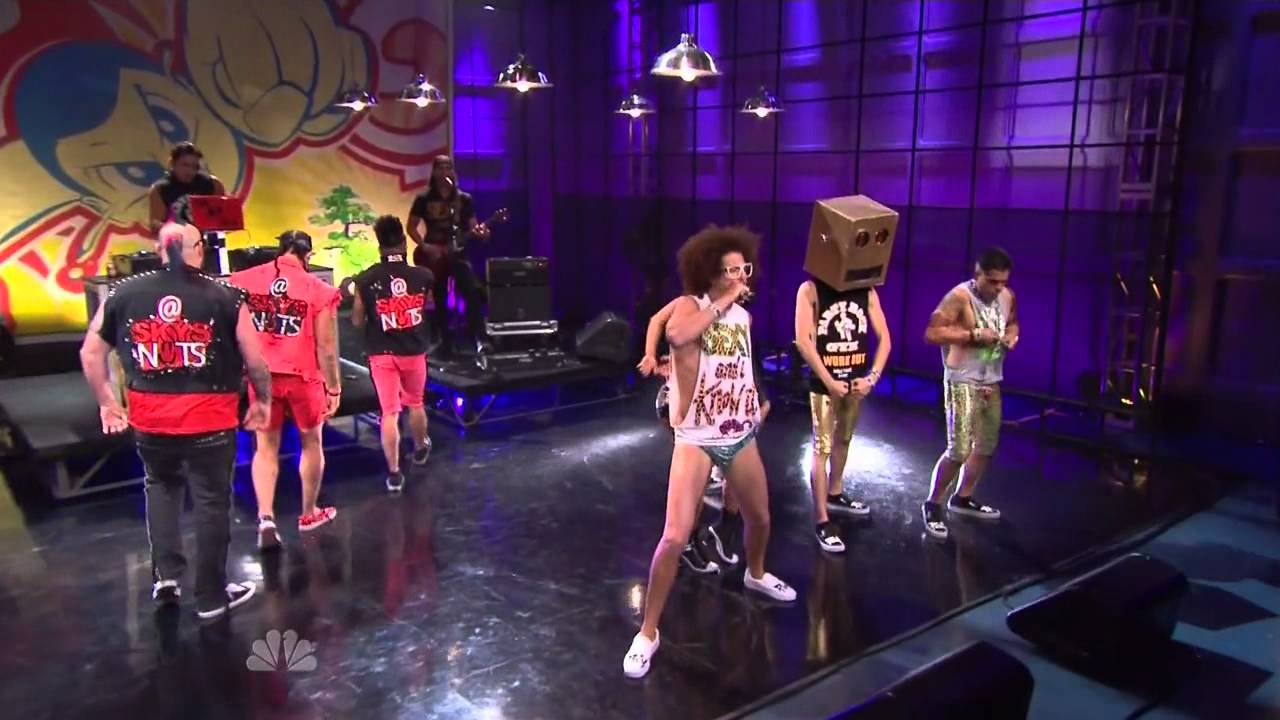 Sexy and i know it live