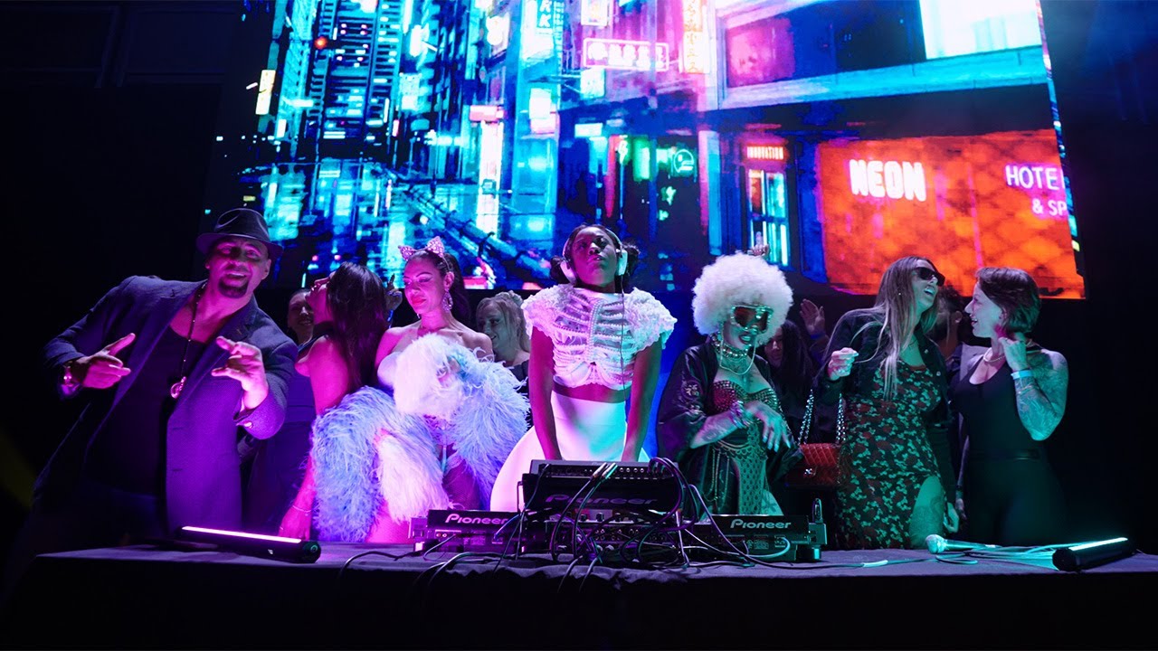 The Glitch 4 - Black Magic Cinematic footage